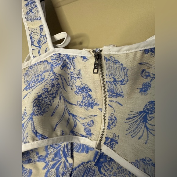 Corset top - Picture 6 of 6